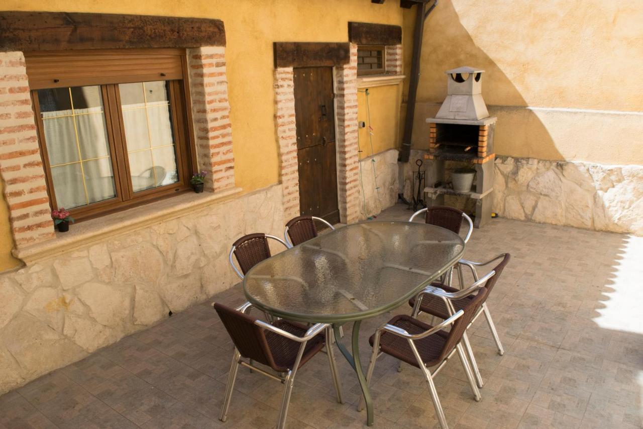 Vivienda Turistica El Caneco 托尔德西拉斯 外观 照片