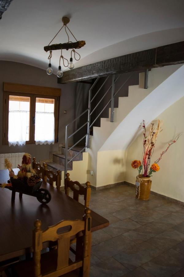 Vivienda Turistica El Caneco 托尔德西拉斯 外观 照片